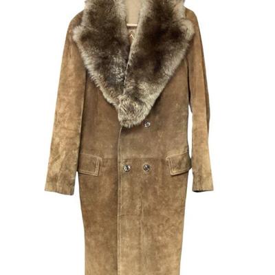 JEHA510 Vintage Ericson Leather Coat	Ladies Size 42. Light brown suede coat with fur collar (could be removed - see photo of attached...