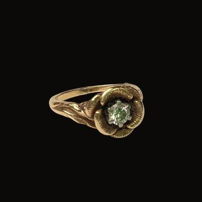 LYZE223 Vintage 14k Diamond Center Ring	Stamped 14k, by Strell. Size 5.5
