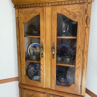 Pr oak corner cabinets