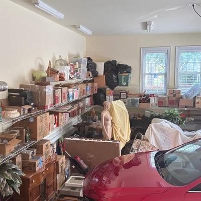 Estate sale photo