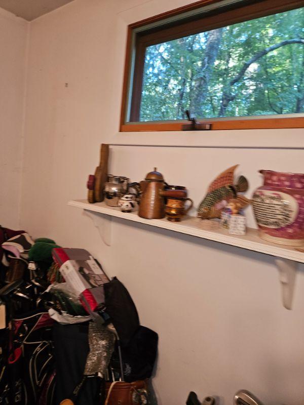 18TH CENTURY HOME PACKED WITH ANTIQUES,ART,CHINA,COLLECTIBLES,TOOLS