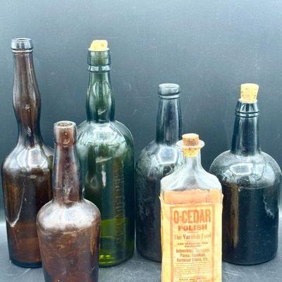 (6) Vintage/Antique Bottles feat. Lady’s Leg
