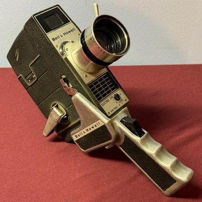 Bell & Howard 8mm Electric Eye Camera And Handle
