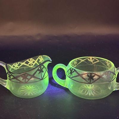 (2) Vintage Art-Deco Style Creamer & Sugar Bowl
