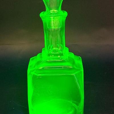 Anchor Hocking Uranium Glass Decanter

