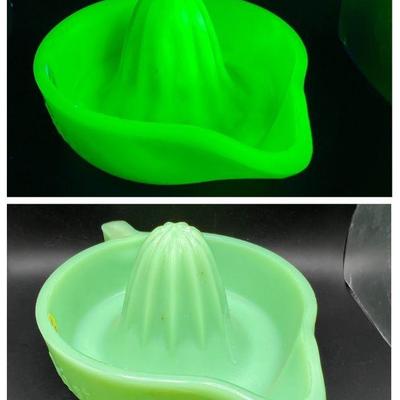 Vintage McKee Jadeite Sunkist Juicer Reamer with Ultraviolet Reactive Glow
