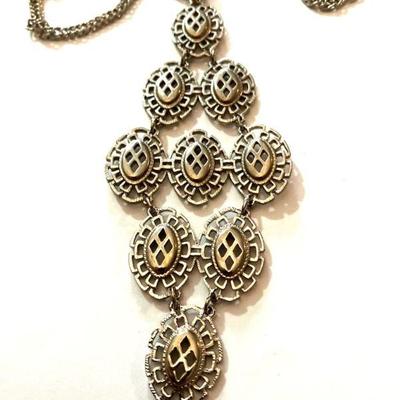 Silver Tone Necklace