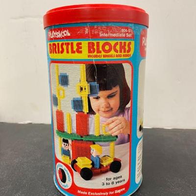 ZAYRES EXCLUSIVE BRISTLE BLOCKS
