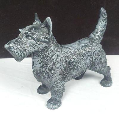 Vintage Cast Iron Scottie Dog
