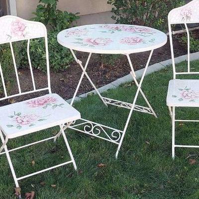 Flower Mosaic Tile Bistro Set