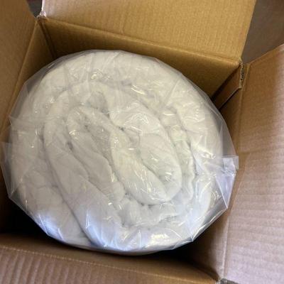 Twin brand new 3' mattress topper`