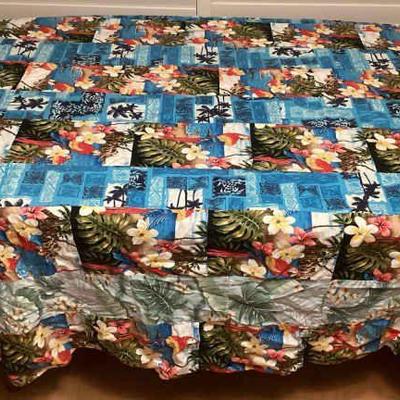 MMB100 Hawaiian Patchwork Quilt Blanket 