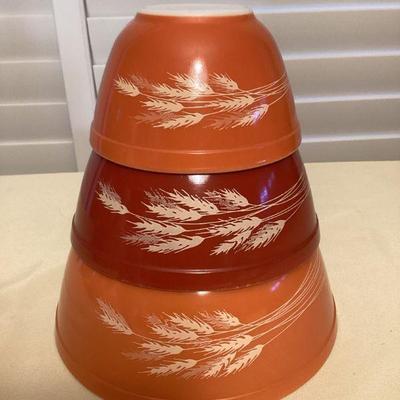 MMB140 Vintage Pyrex Autumn Harvest Wheat Nesting Mixing Bowls
