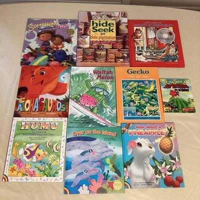 MMB035 Ten Children’s Hawaiian Hardcover Books 