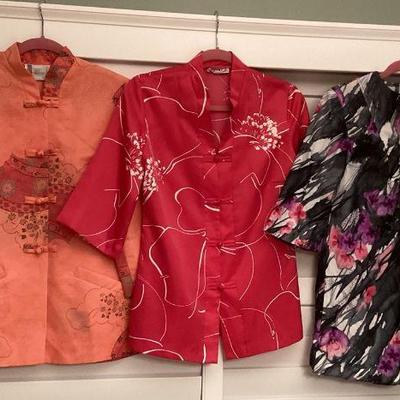 MMB106 Vintage Women’s Clothing 