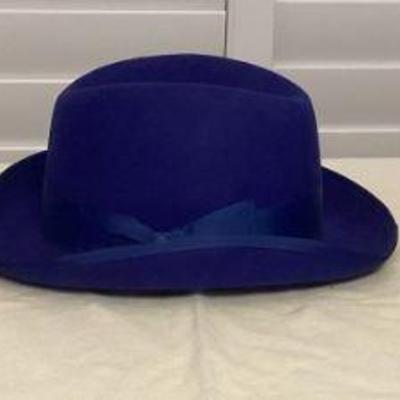 MMB079 Three Red & Blue Wool Hats XL