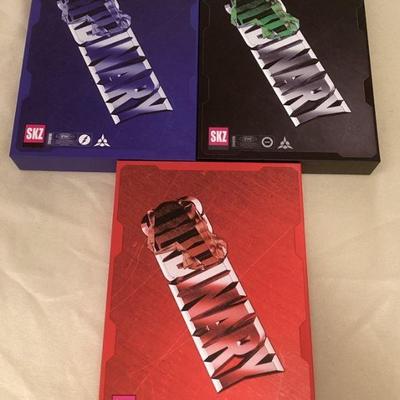 MMB038 Three K-Pop Stray Kids Oddinary CD Box Sets