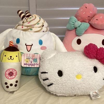 MMB158 Sanrio Hello Kitty, My Melody, Cinnamoroll & Pompompurin Squishmallows & Plushies 