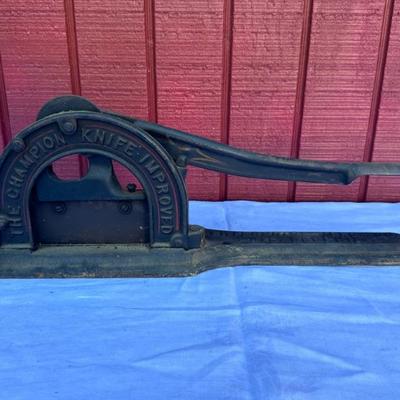 Estate sale photo