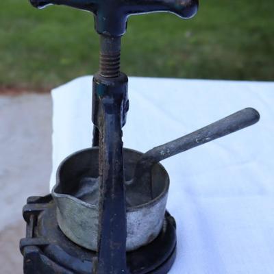 Estate sale photo