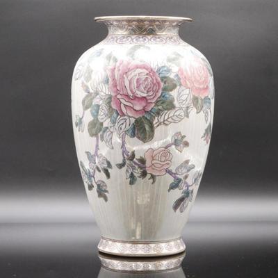 Toyo Large Porcelain Vase