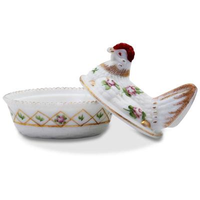 1940s Westmoreland Milk Glass Master Salt Cellar - Hen in Nest