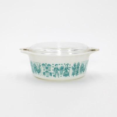1.5PT Vintage Pyrex 472 Glass Bowl with Amish Butter Print and Lid