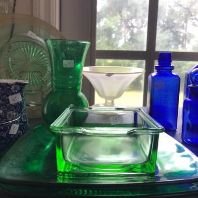 Vaseline glass