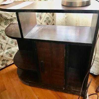 table $25
25 X 9 X 25"