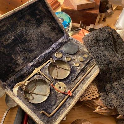 Antique Jewelers Traveling Scale