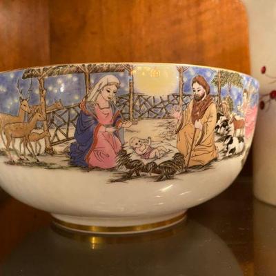 Boehm Christmas Story bowl
