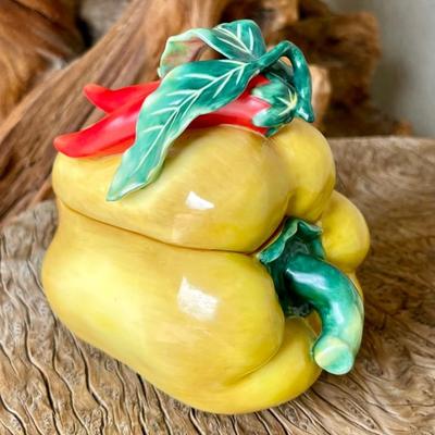 Fitz And Floyd Lidded Yellow Bell Pepper Trinket Dish