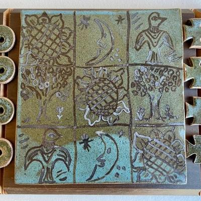 Vintage Mara California Pottery Tic Tak Toe Game On Wood Base