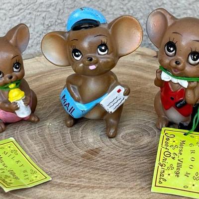 (3) Vintage Josef Originals Mouse Village Figurines - Groom, Milky Way, And Mailman