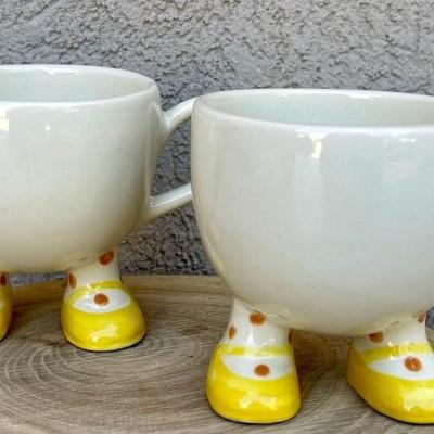 Vintage Walkingware Creamer And Sugar 