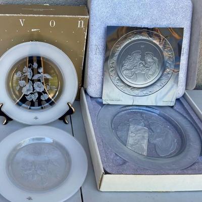 (2) Avon Hummingbird Crystal Dessert Plates IOB, Morgantown Crystal Holiday Plate Holy Family