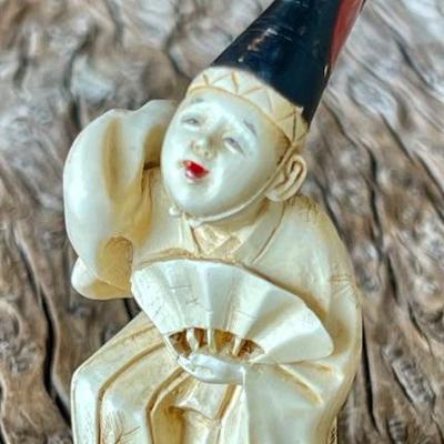 Vintage Dancer Theater Performer With Hat Netsuke Japanese Resin Figurine