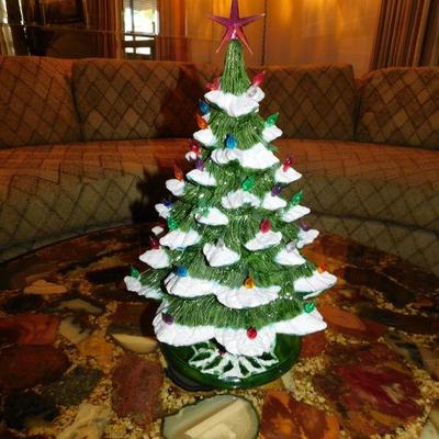 1988 plaster Xmas tree