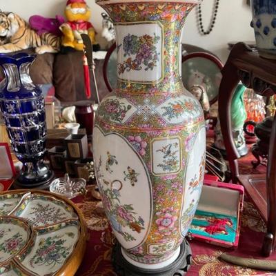 Chinese Vase 