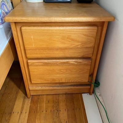 2 of 2 Nightstand Oak 