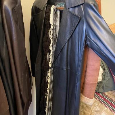 Trench coat leather 