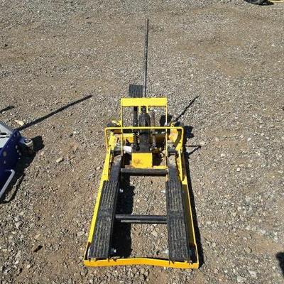 #80506 • Motorcycle Floor Jack