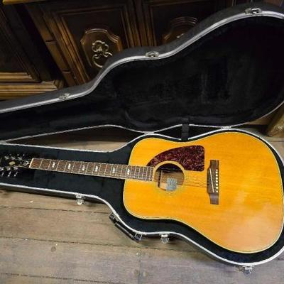 #10514 • Epiphone Acoustic Guitar
