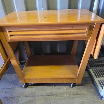 #10012 • Wooden Folding Table
