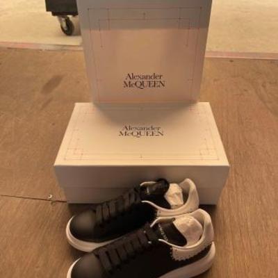 #4014 • Alexander McQueen Black & White Studded Shoes