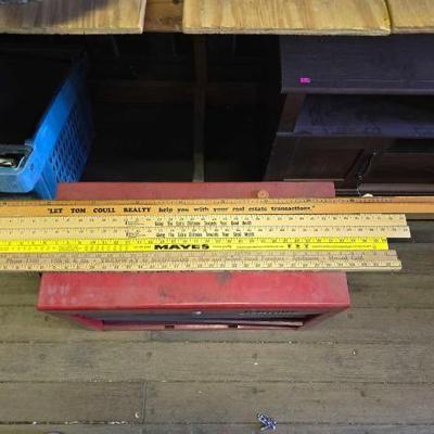 #10524 • 6 Yard Sticks
