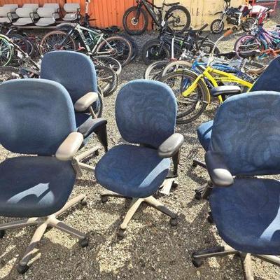 #80024 • 5 Office Chairs
