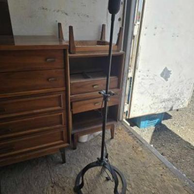 #9118 • Stand up Lamp
