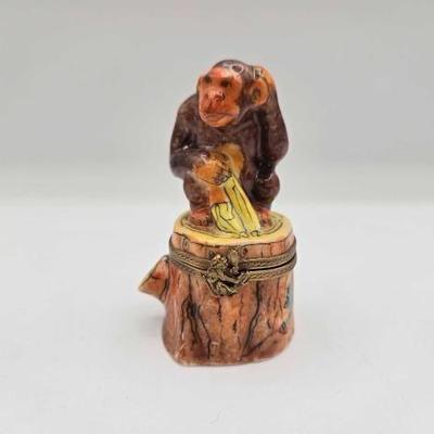 #1964 • Monkey with Bananas Limoges Trinket Box