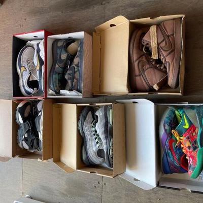 #4032 • (6) Pairs of Nike Shoes